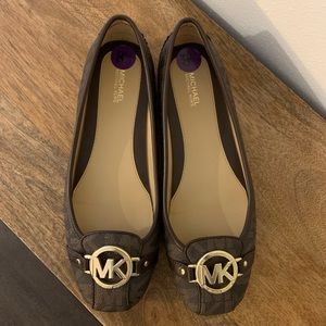 Michael Kors logo ballerina flats